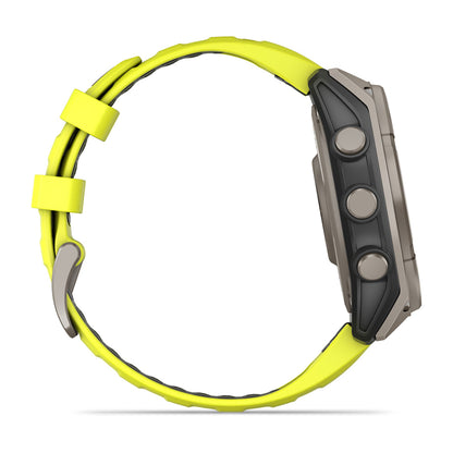 Relógio Garmin fēnix ® 8 Safira Solar Titânio e Amarelo